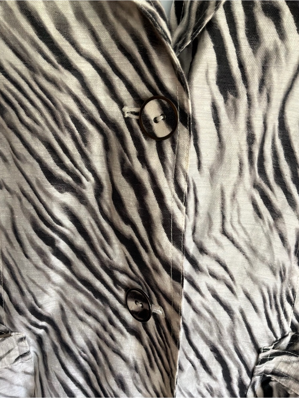 CHICO’S…linen jacket - Picture 6 of 9